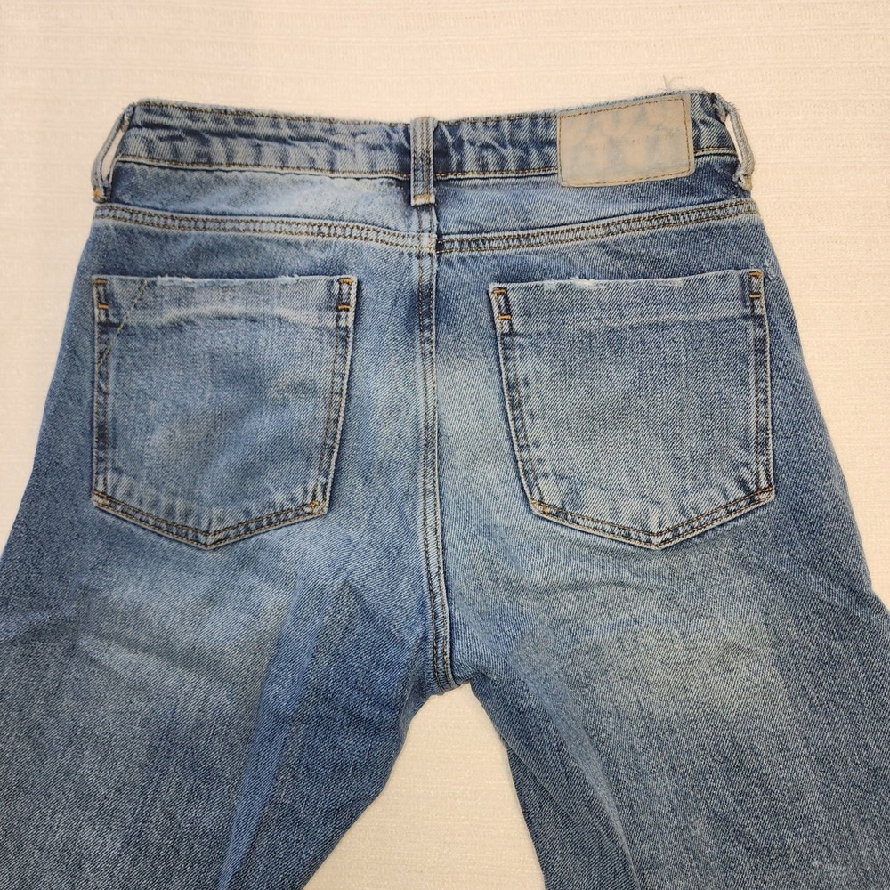 Zara‎ Basic Z1975 Distressed Pearl Embellished Straight Leg Jeans Blue Womens 00 - Picture 10 of 11